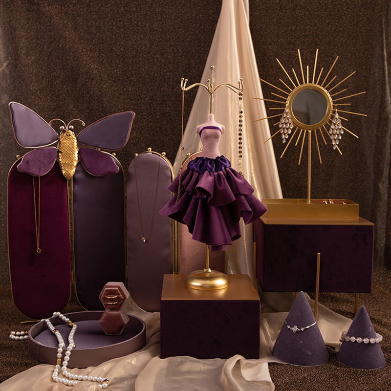 Neues Design Mode Lila Schmuck Mannequin Organizer Set Schmuckständer Set für Halskette Ohrring Armband