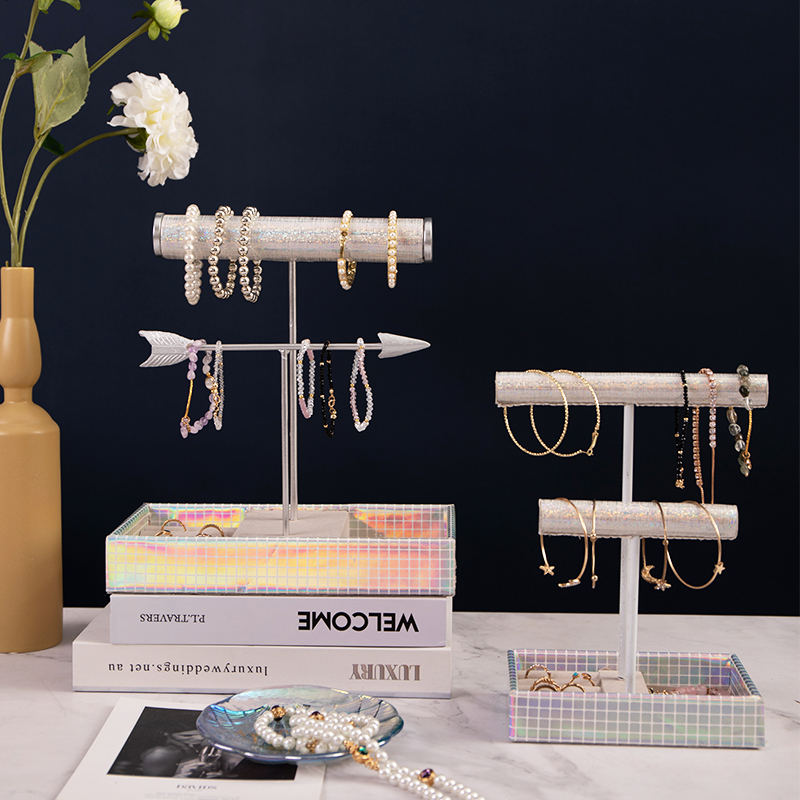 Schaufensterpuppen-Schmuckdisplay-Set für die Aufbewahrung von Halskettenringen